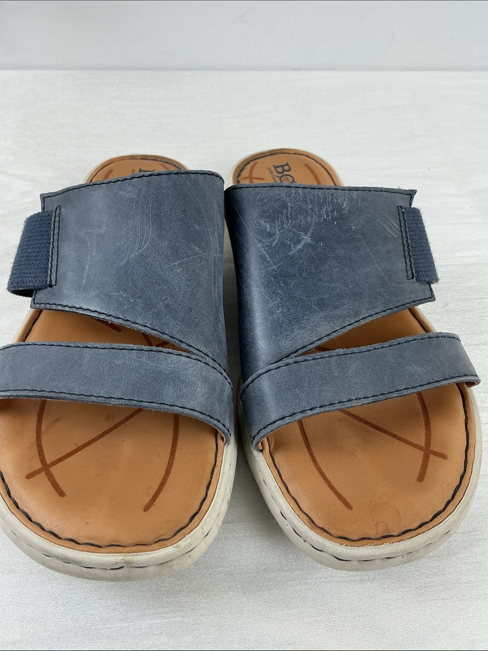 Born Oceana Sandals Women's Size 6 Leather Slip On Slide Stretchy Flat - Picture 2 of 7